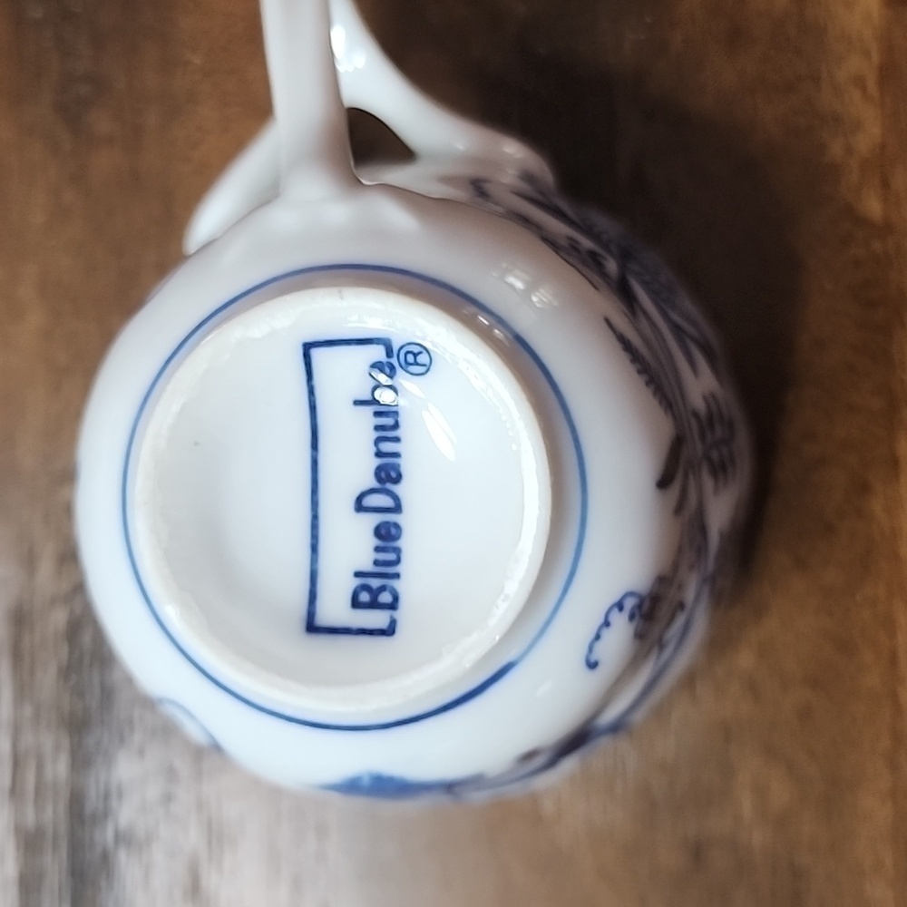Blue Danube Coffee Cup - Picture 3 of 3